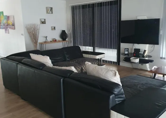 Famille Caldas بيت للعطل *